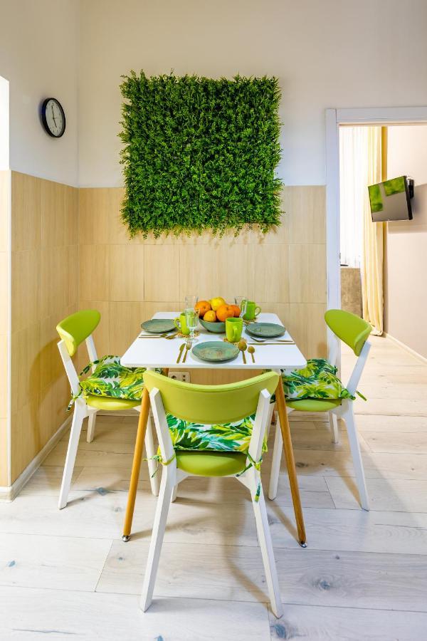 Bv Apartments Green Lviv Extérieur photo