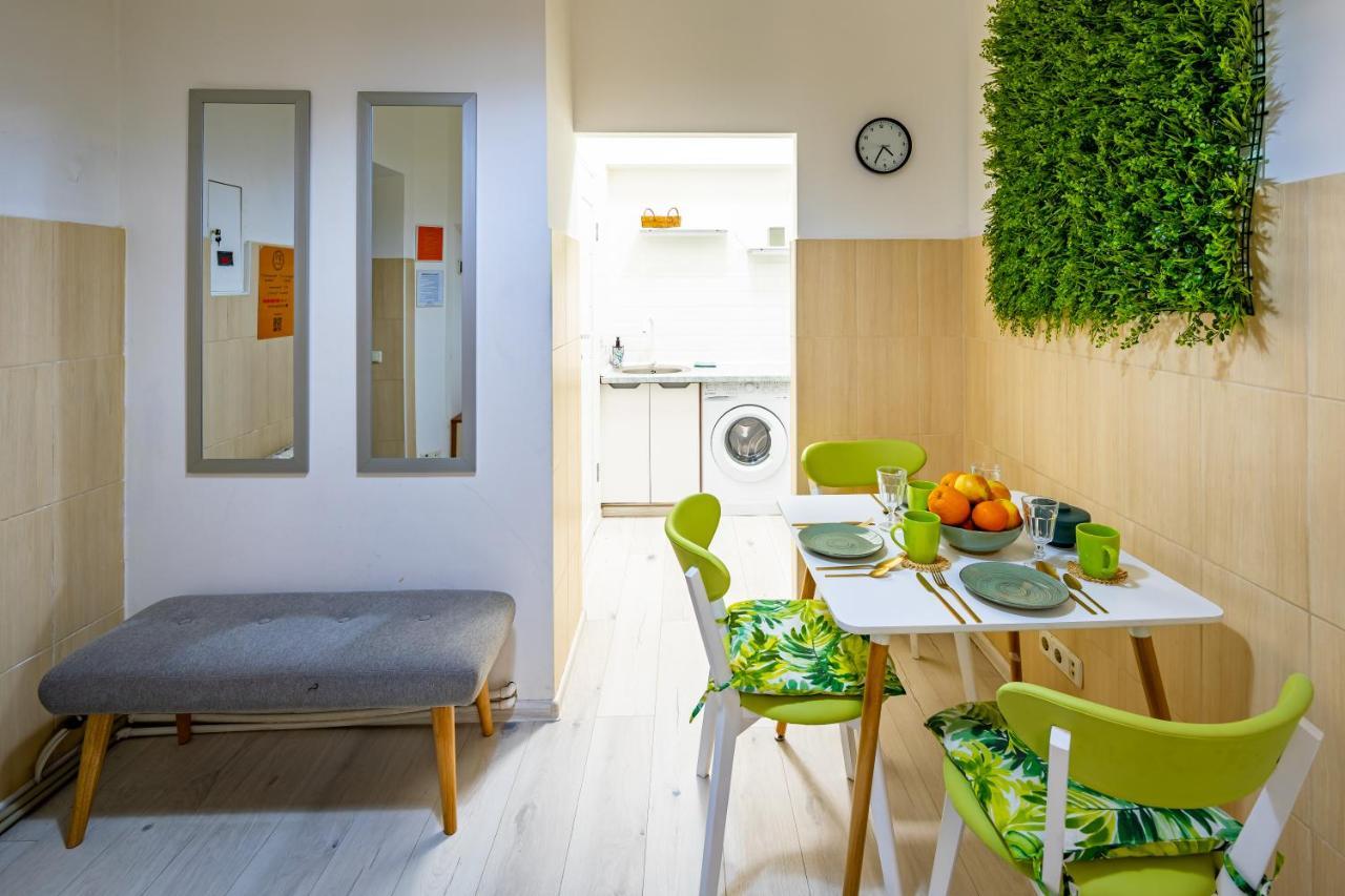 Bv Apartments Green Lviv Extérieur photo